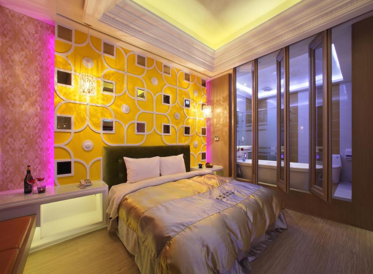 Roman Vacation Motel Dali Bagian luar foto